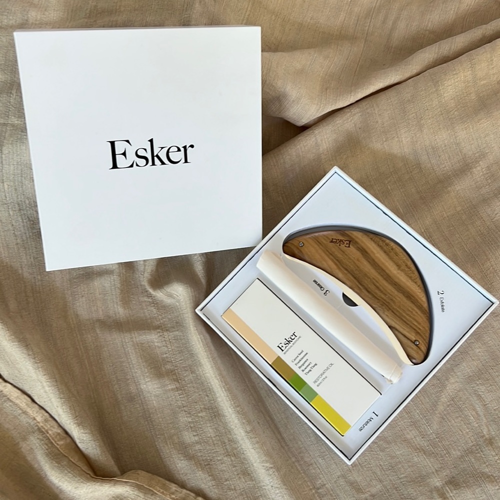 Esker Beauty Body Plane Set with Restorative Body Oil